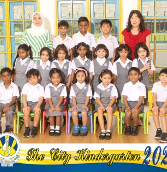 class group photo7